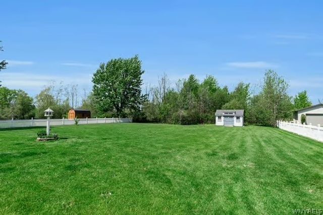 9380 Martin Road, Clarence, NY 14032