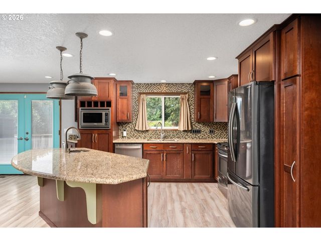1343 Se WENDY Ave, Gresham, OR 97080