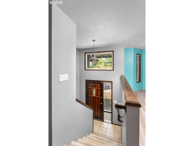 1343 Se WENDY Ave, Gresham, OR 97080