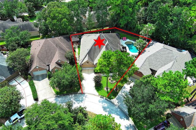 7 N Spring Brook Court Court, The Woodlands, TX 77382