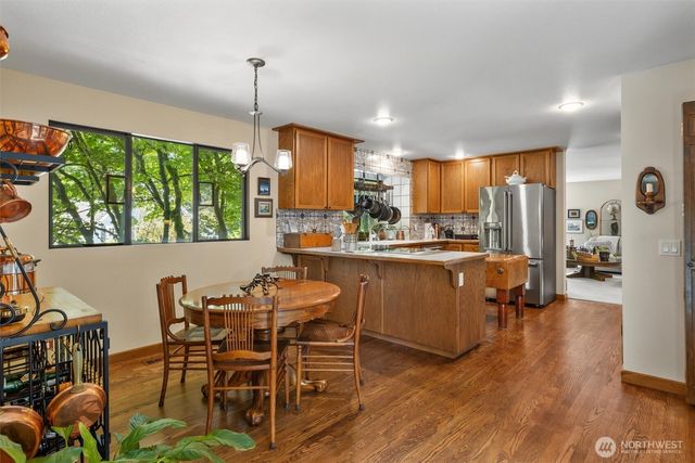 22329 NE 28th Street, Sammamish, WA 98074