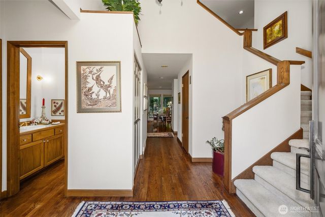 22329 NE 28th Street, Sammamish, WA 98074