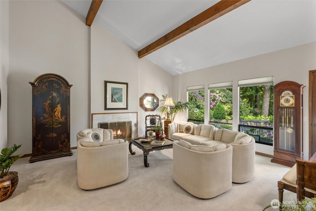 22329 NE 28th Street, Sammamish, WA 98074