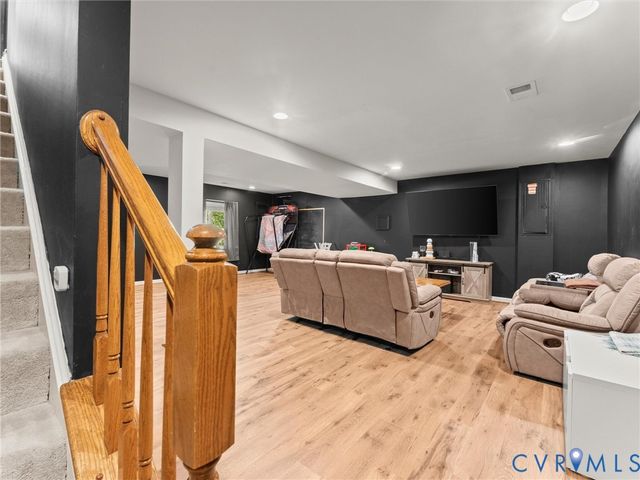 126 Reedy Creek Rd, Louisa, VA 23093
