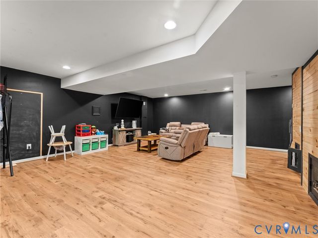 126 Reedy Creek Rd, Louisa, VA 23093