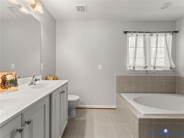 126 Reedy Creek Rd, Louisa, VA 23093