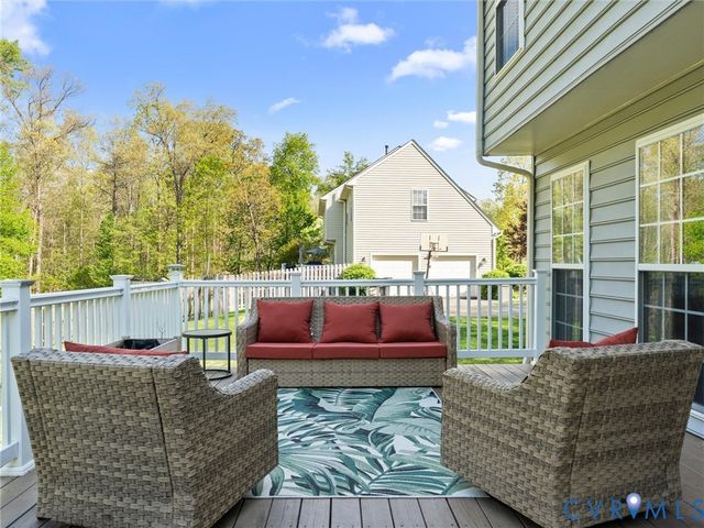 126 Reedy Creek Rd, Louisa, VA 23093