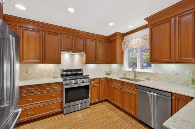 837 Heritage Hills A, Somers, NY 10589