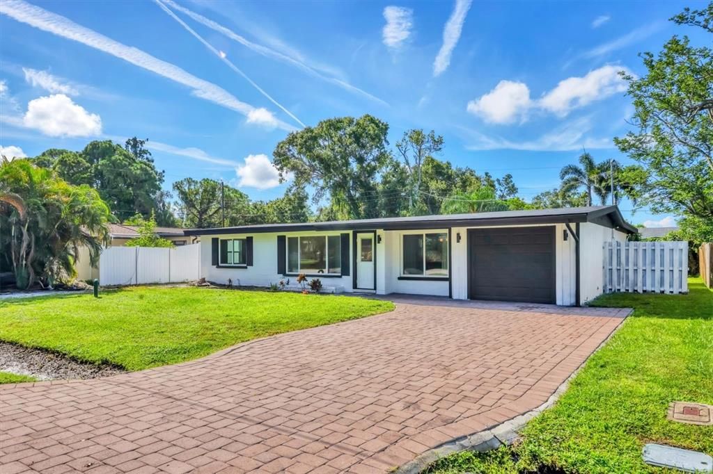 2334 CADILLAC STREET, Sarasota, FL 34231