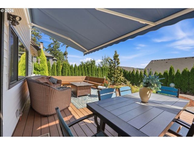16888 Se HAGEN Rd, Happy Valley, OR 97086