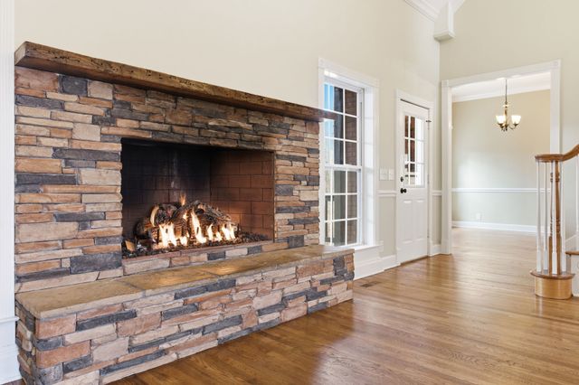 1014 Alameda Dr, Portland, TN 37148