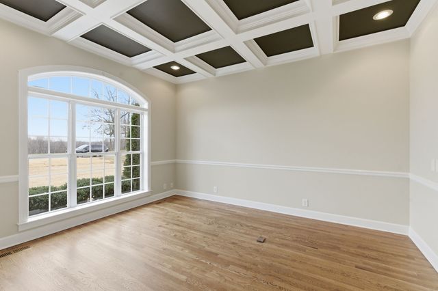 1014 Alameda Dr, Portland, TN 37148