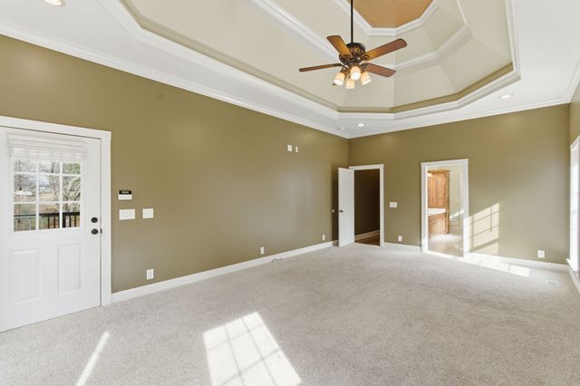 1014 Alameda Dr, Portland, TN 37148