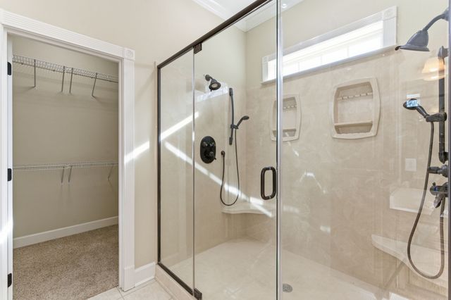 1014 Alameda Dr, Portland, TN 37148