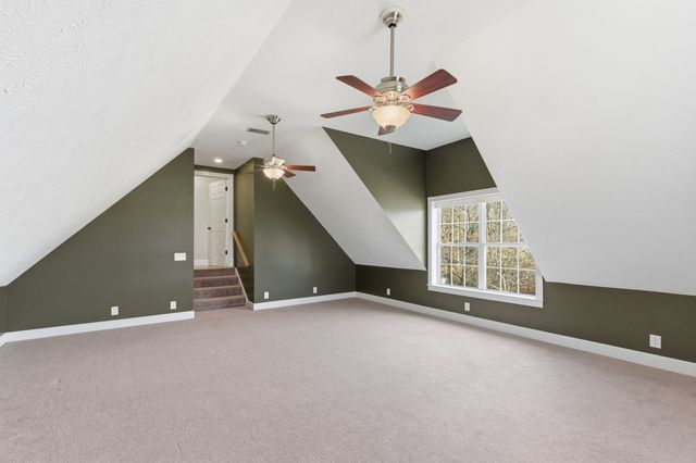 1014 Alameda Dr, Portland, TN 37148