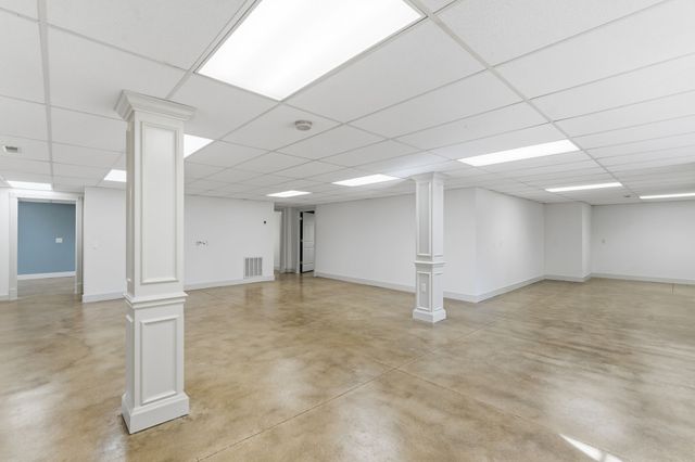 1014 Alameda Dr, Portland, TN 37148