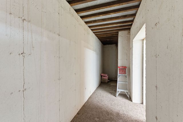 1014 Alameda Dr, Portland, TN 37148