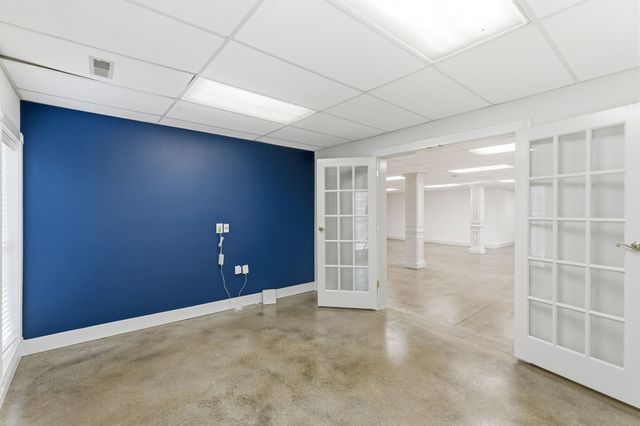 1014 Alameda Dr, Portland, TN 37148