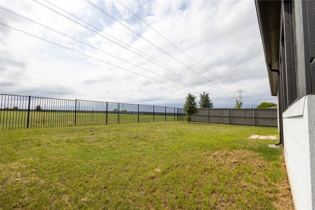 4709 Mayflower Drive, Venus, TX 76084