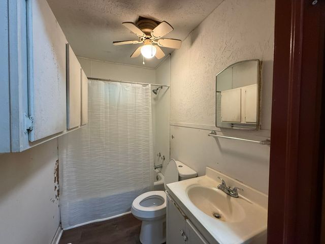 405 CAPITOL, Gilmer, TX 75644