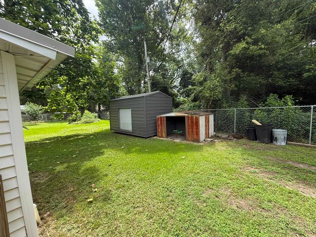 405 CAPITOL, Gilmer, TX 75644