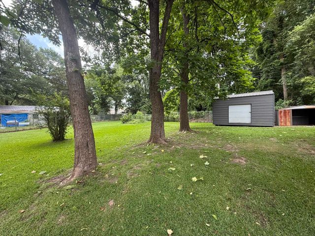 405 CAPITOL, Gilmer, TX 75644