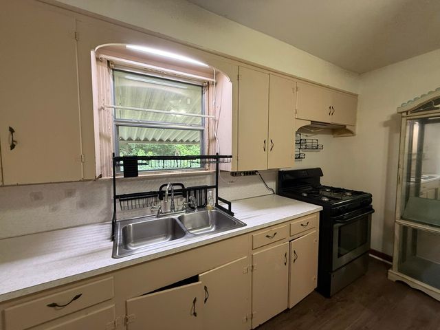 405 CAPITOL, Gilmer, TX 75644