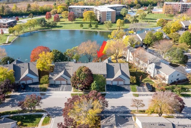 152 Brookston Drive C2, Schaumburg, IL 60193