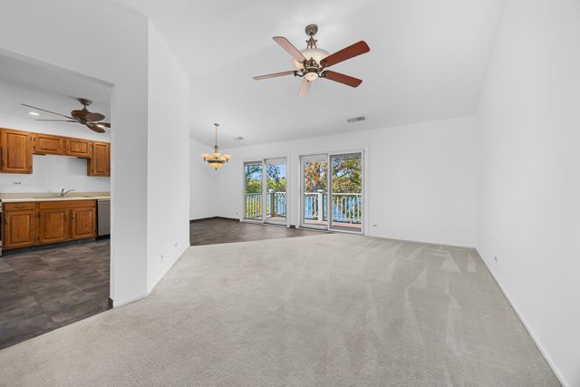 152 Brookston Drive C2, Schaumburg, IL 60193