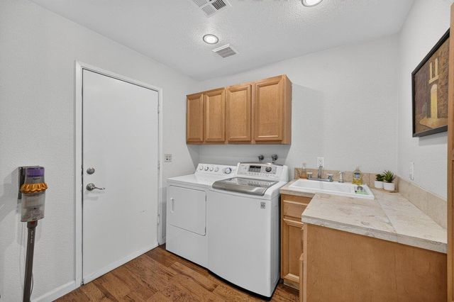 11839 E Ashlan Avenue, Sanger, CA 93657