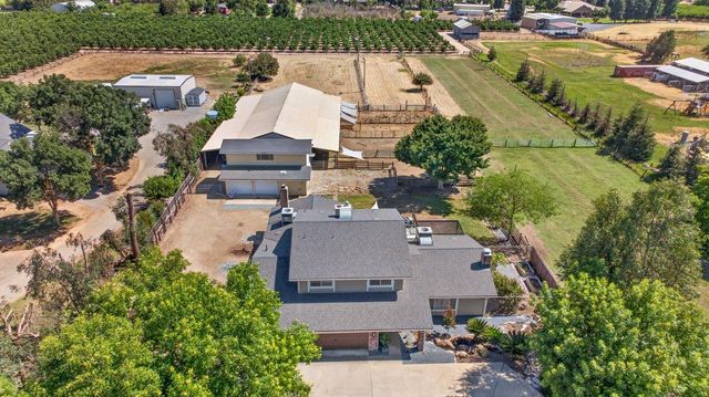 11839 E Ashlan Avenue, Sanger, CA 93657