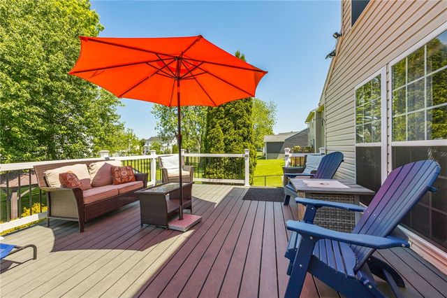 1201 Belmont Drive, Farmington, NY 14425
