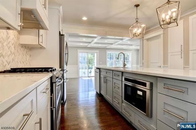 44 Melrose Drive, Livingston, NJ 07039