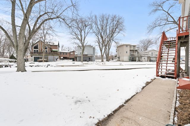 26033 W Catfish Drive, Wilmington, IL 60481