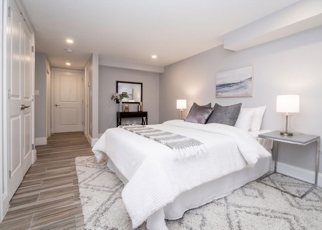 84 Flint St 1, Somerville, MA 02145