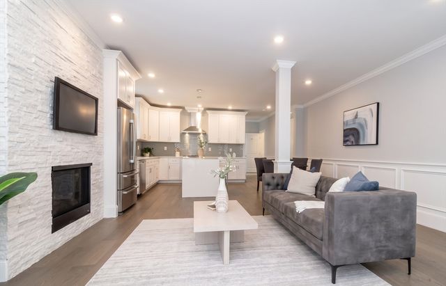 84 Flint St 1, Somerville, MA 02145