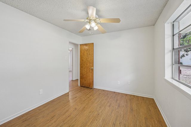 1923 Wilson Bend Road, Millsap, TX 76066