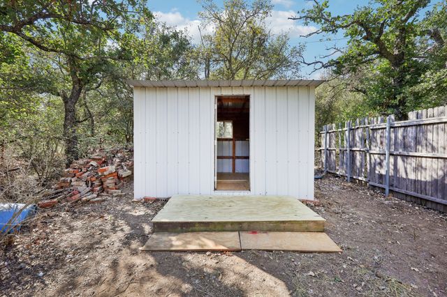 1923 Wilson Bend Road, Millsap, TX 76066