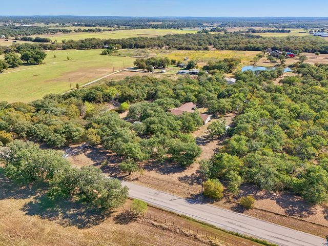 1923 Wilson Bend Road, Millsap, TX 76066