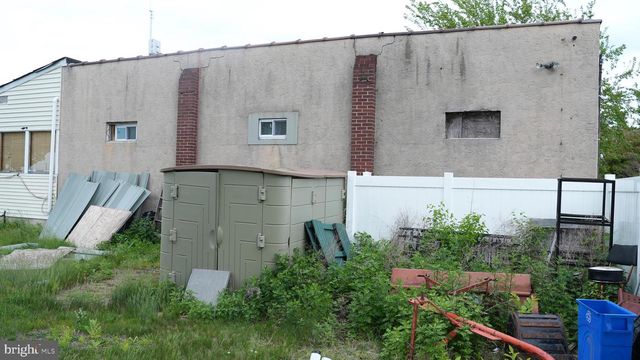 34 RIVERVIEW AVE, Paulsboro, NJ 08066