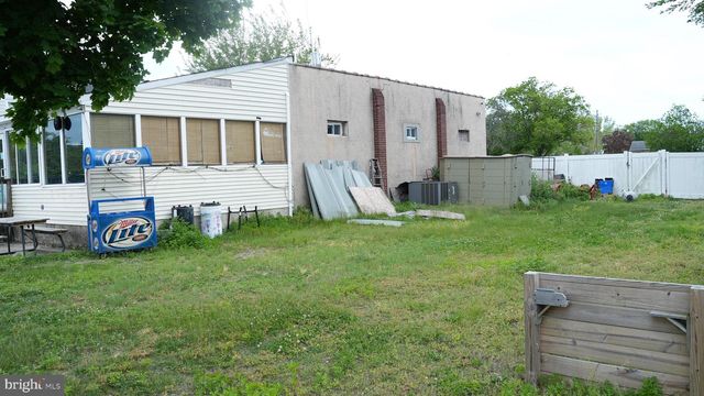 34 RIVERVIEW AVE, Paulsboro, NJ 08066
