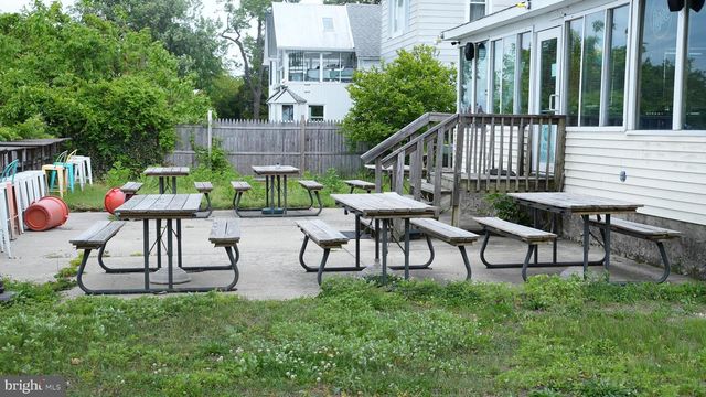 34 RIVERVIEW AVE, Paulsboro, NJ 08066