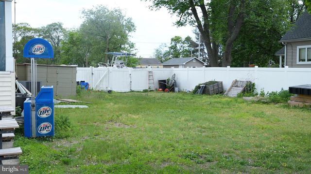 34 RIVERVIEW AVE, Paulsboro, NJ 08066