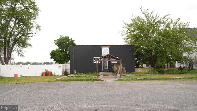 34 RIVERVIEW AVE, Paulsboro, NJ 08066