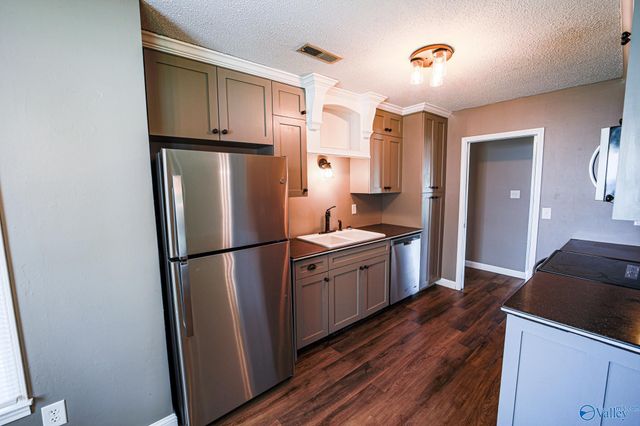 2301 Johns Avenue, Muscle Shoals, AL 35661