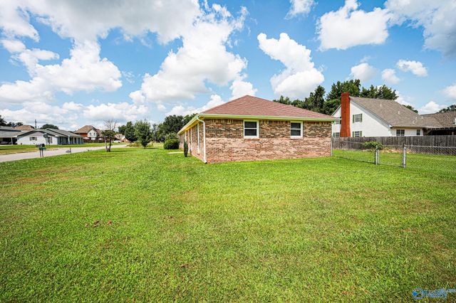 2301 Johns Avenue, Muscle Shoals, AL 35661