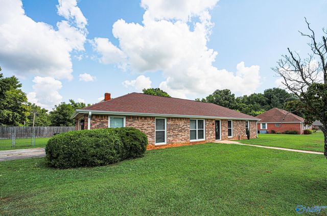 2301 Johns Avenue, Muscle Shoals, AL 35661