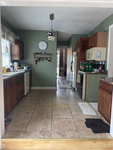 306 W Telegraph Street, Dowagiac City, MI 49047