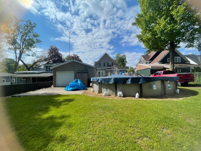 306 W Telegraph Street, Dowagiac City, MI 49047