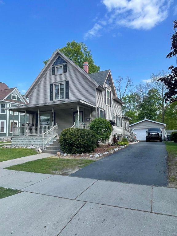 306 W Telegraph Street, Dowagiac City, MI 49047
